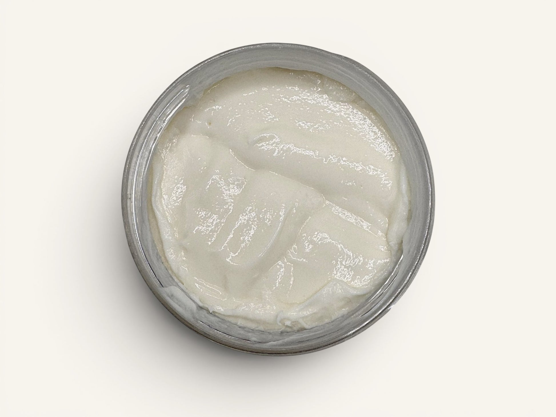 Velvet Bath Bar Velvet Luxe Body Butter in Cocoa Butter Cashmere scent, creamy texture for deep moisture.
